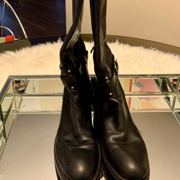 Essential Vintage Prada Riding Boots - Picture 6 of 9